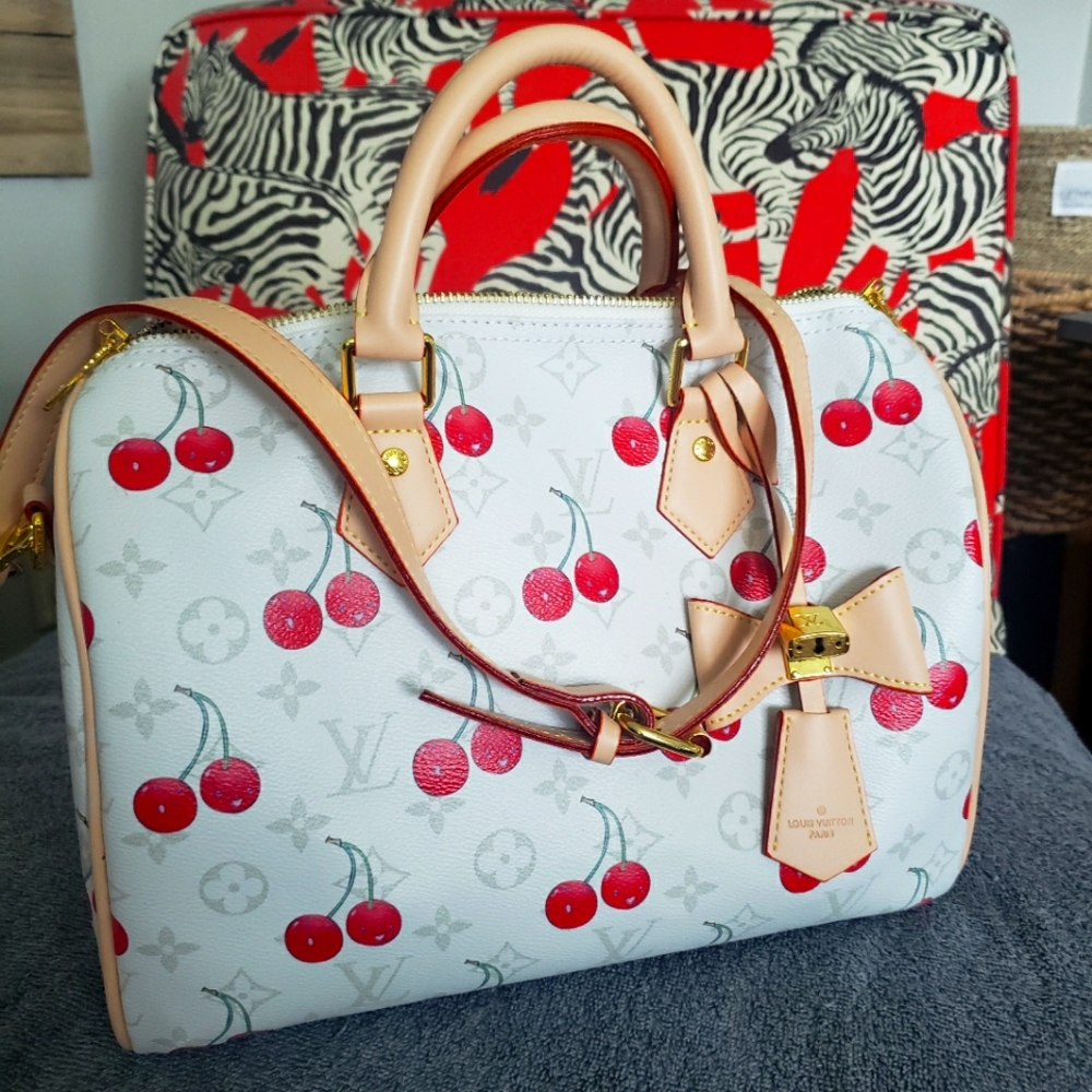Mono Cherry Bag
